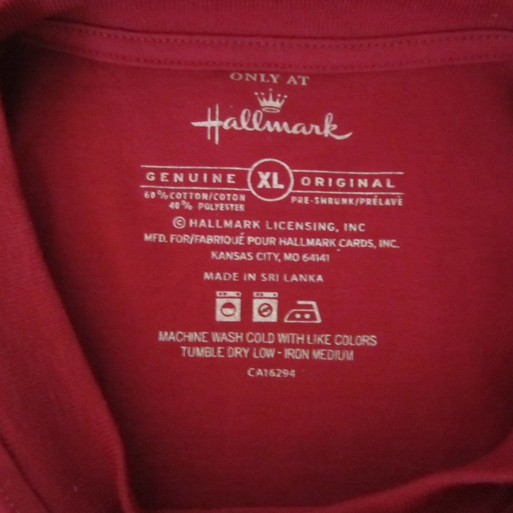 NWT - HALLMARK - SZ XL -Red T-shirt "I'm In Charge - Picture 3 of 4